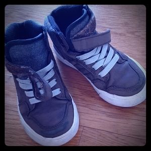 Toddler's boys shoes Gymboree